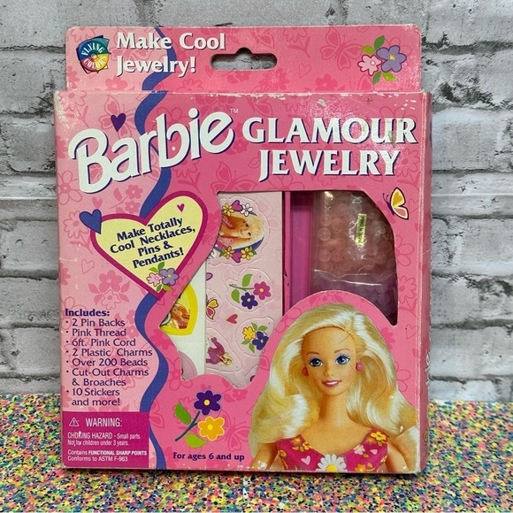 Barbie GLAMOUR JEWELRY Kit Necklace Vintage 1995 Stickers Charms Beads Pins - Picture 1 of 8